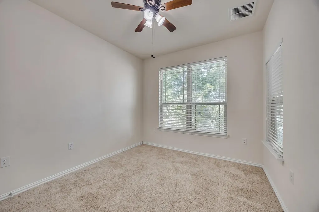 7212 Vail Ridge Street Austin TX 78744