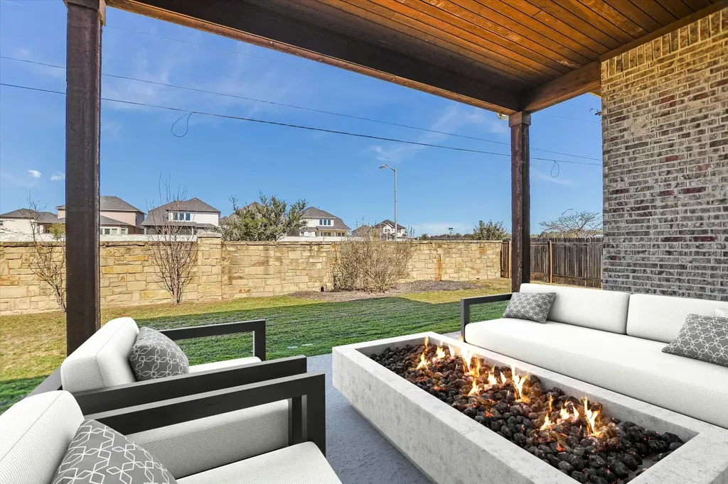 2305 Millbrook Loop Leander TX 78641