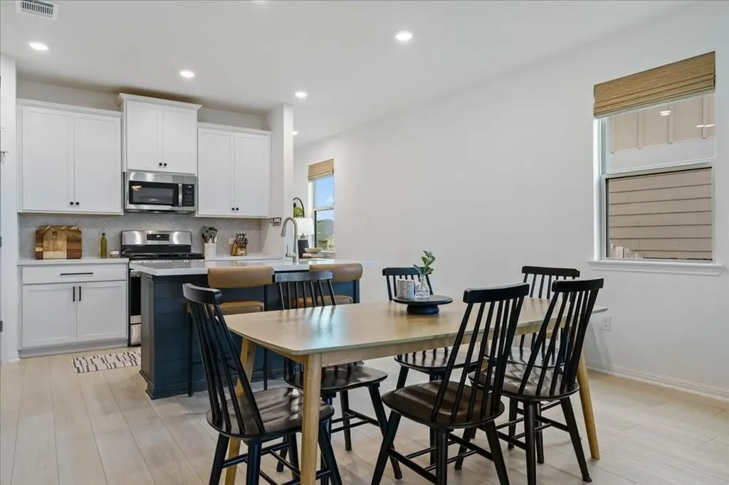 376 Papaya Drive Buda TX 78610