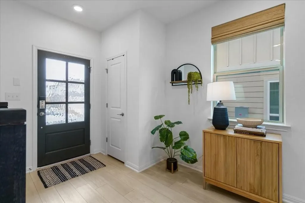 376 Papaya Drive Buda TX 78610