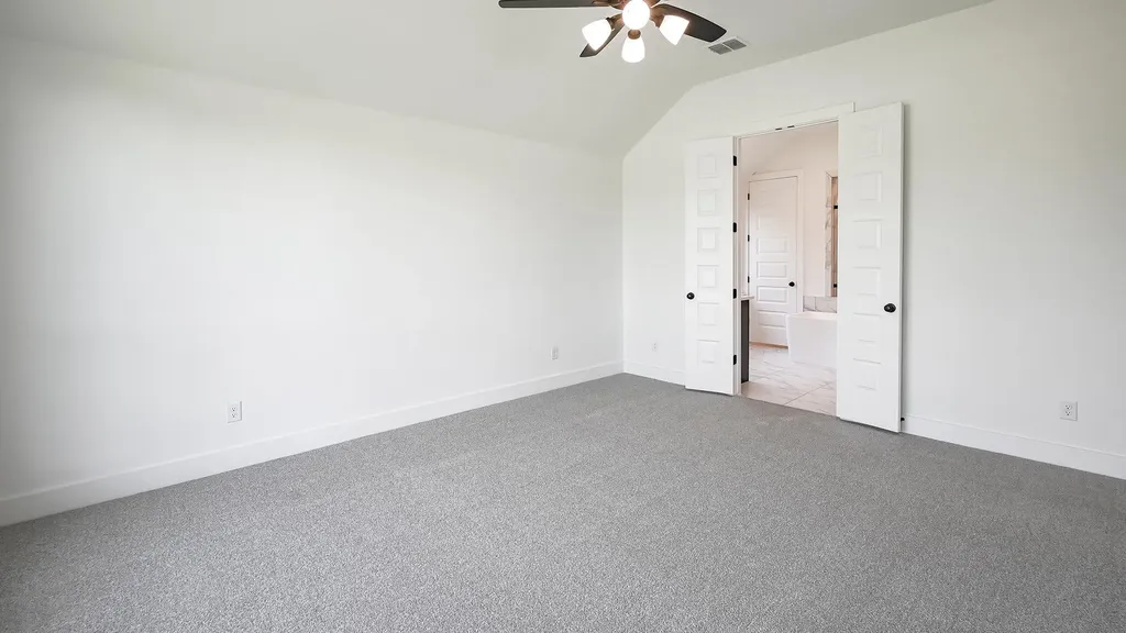 393 Coyote Creek Way Kyle TX 78640