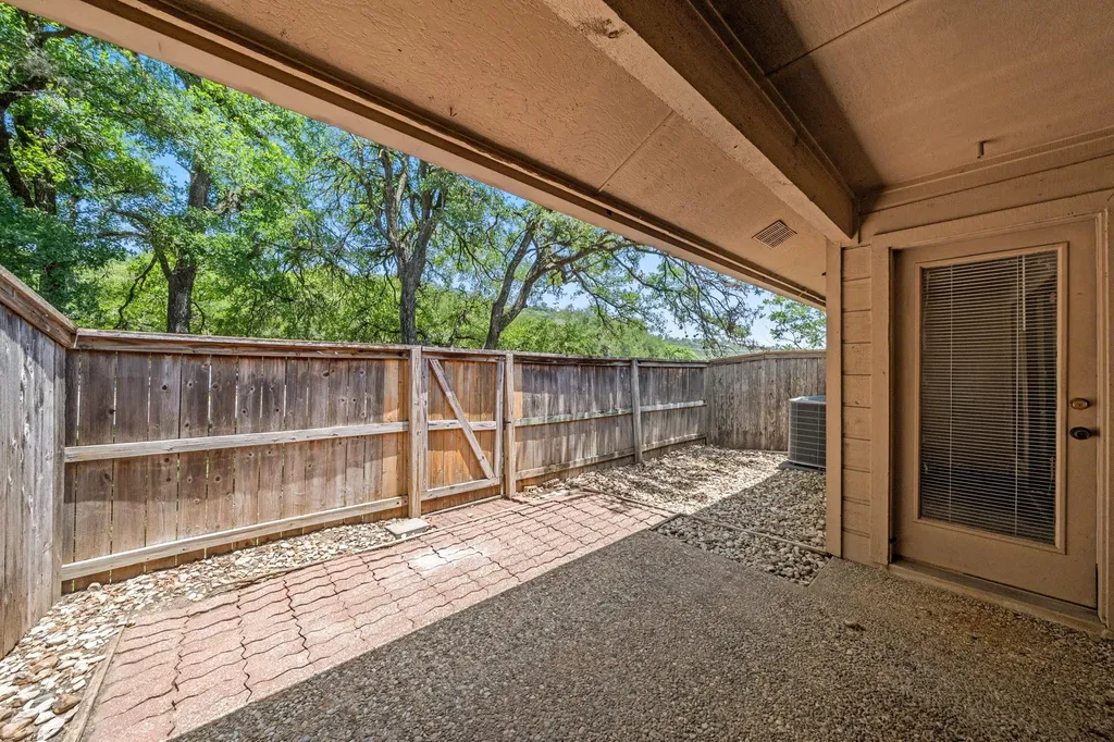 7205 Waldon Drive Austin TX 78750
