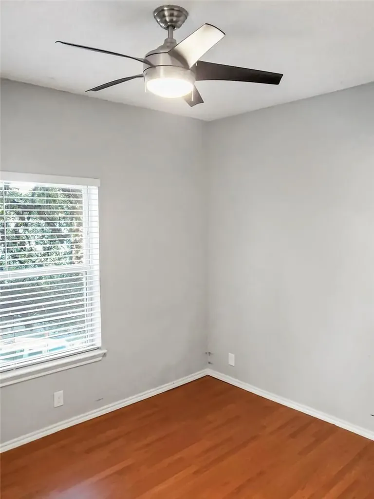 2414 Longview Street Austin TX 78705