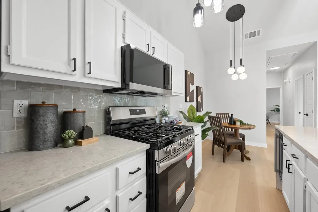 6501 Brush Country Road Austin TX 78749