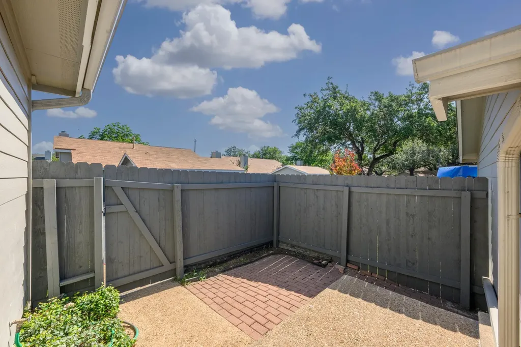 6501 Brush Country Road Austin TX 78749