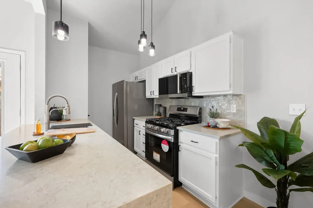 6501 Brush Country Road Austin TX 78749