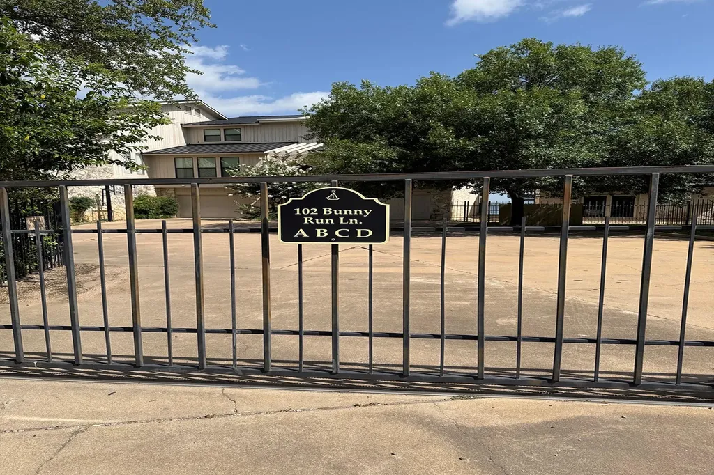 102 A Bunny Run Horseshoe Bay TX 78657