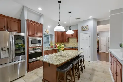 300 Wesley Ridge Drive Spicewood TX 78669