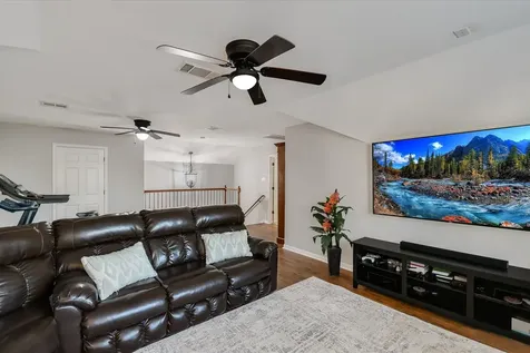 300 Wesley Ridge Drive Spicewood TX 78669