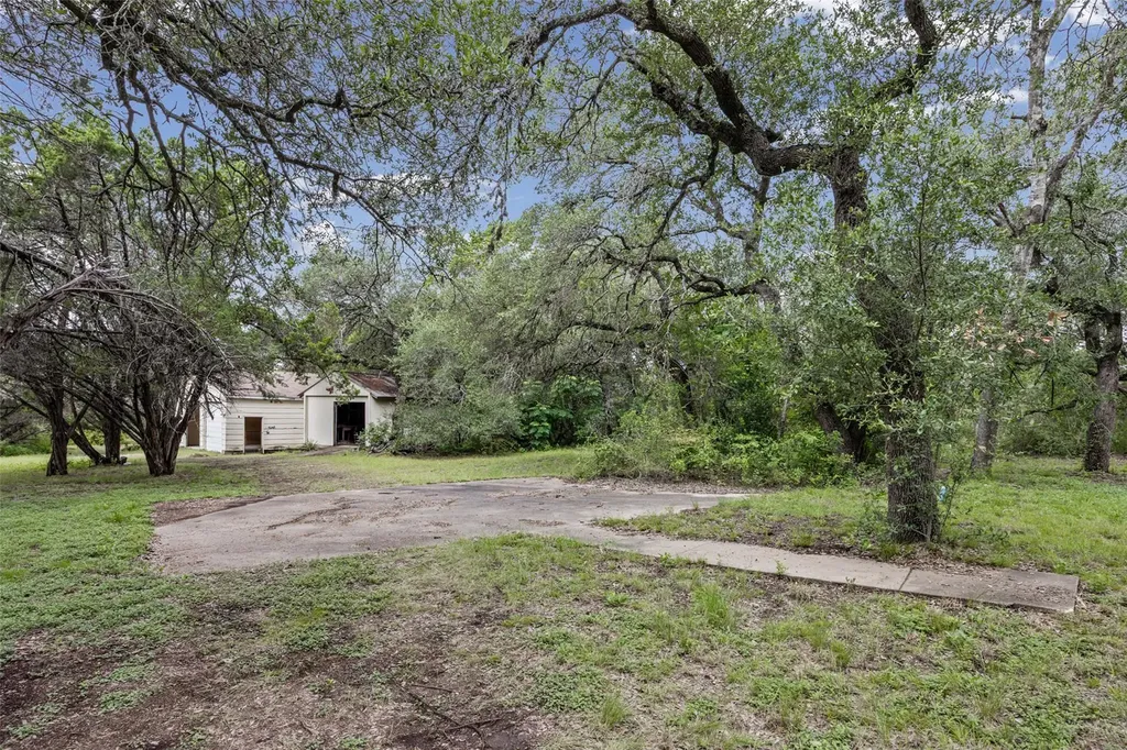 5311 Avispa Way Austin TX 78738