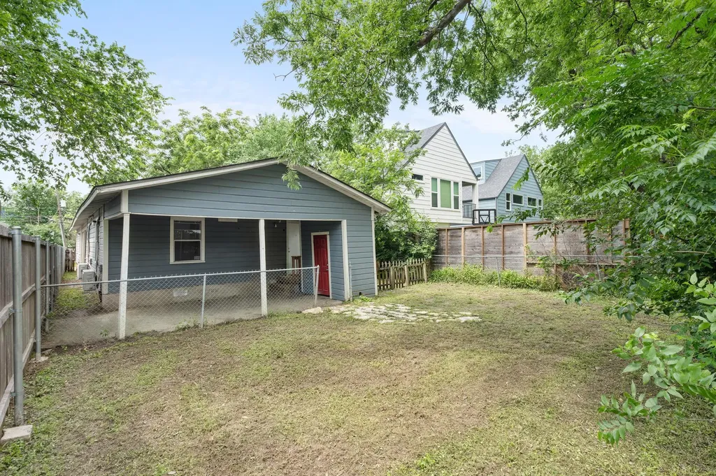 918 E 50th Austin TX 78751
