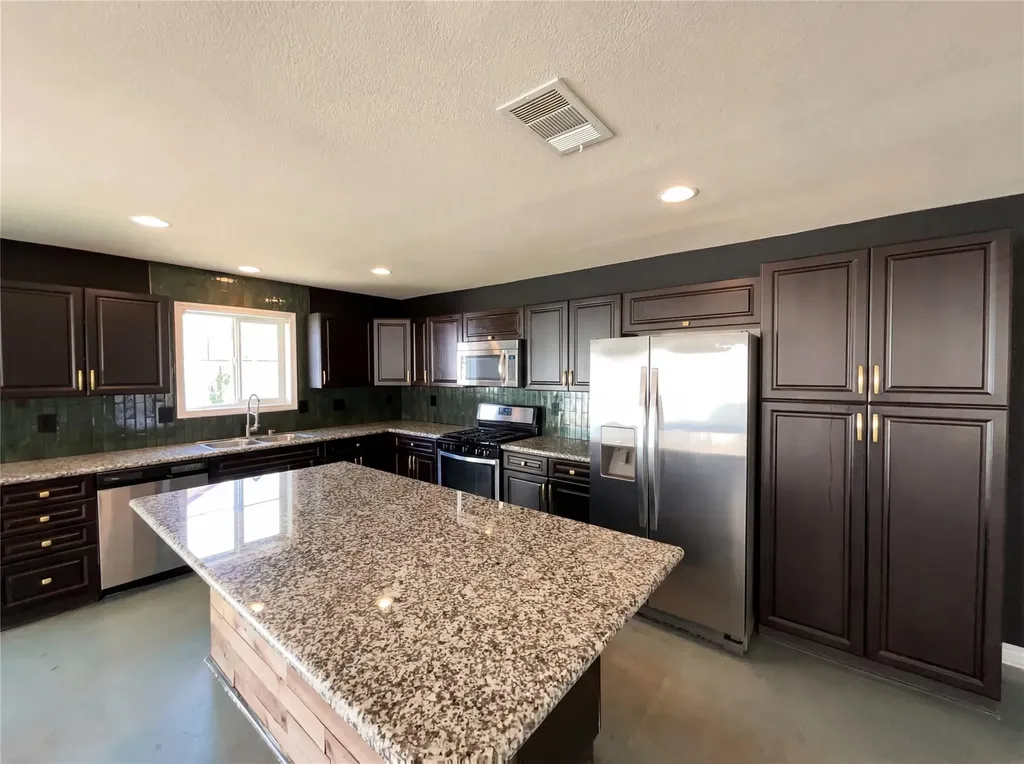 11113 Mickelson Drive Austin TX 78747