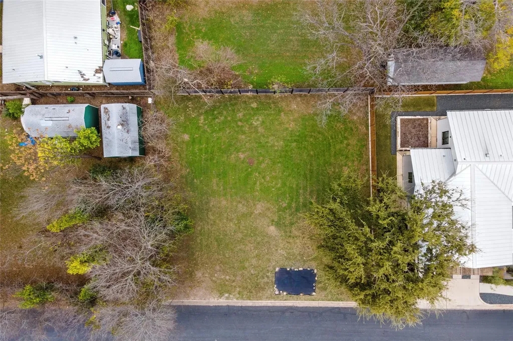 2208 Lawnmont Street Austin TX 78756