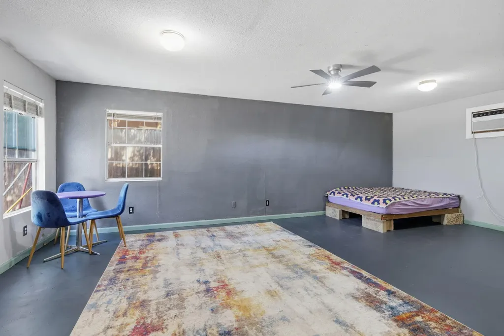 312 Blackson Avenue Austin TX 78752