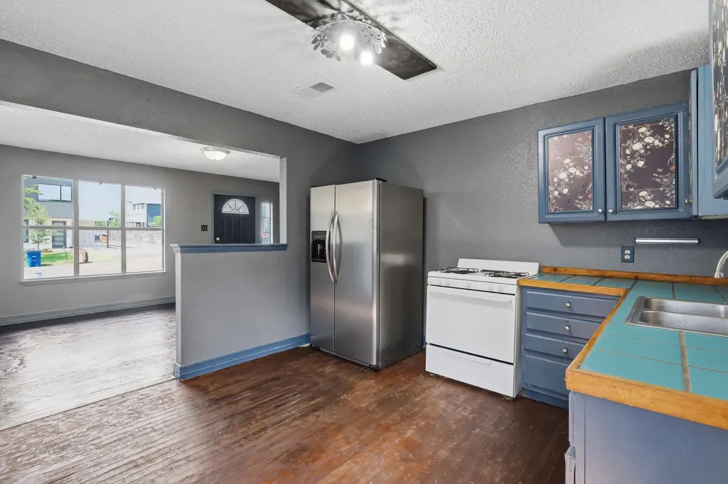 312 Blackson Avenue Austin TX 78752