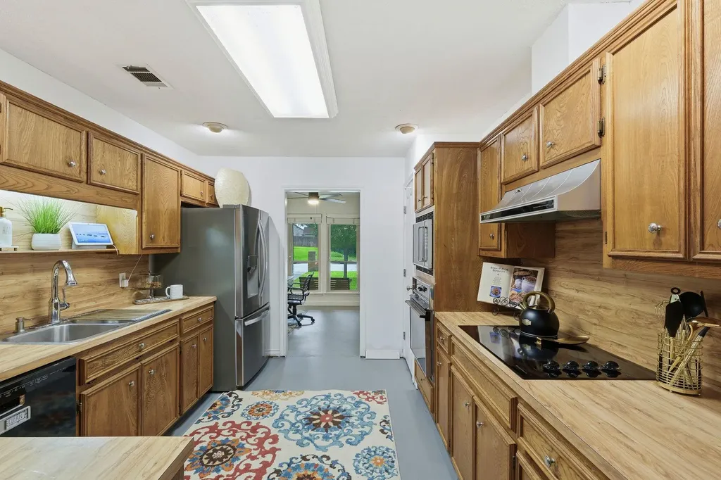 1505 West Creek Loop Round Rock TX 78681