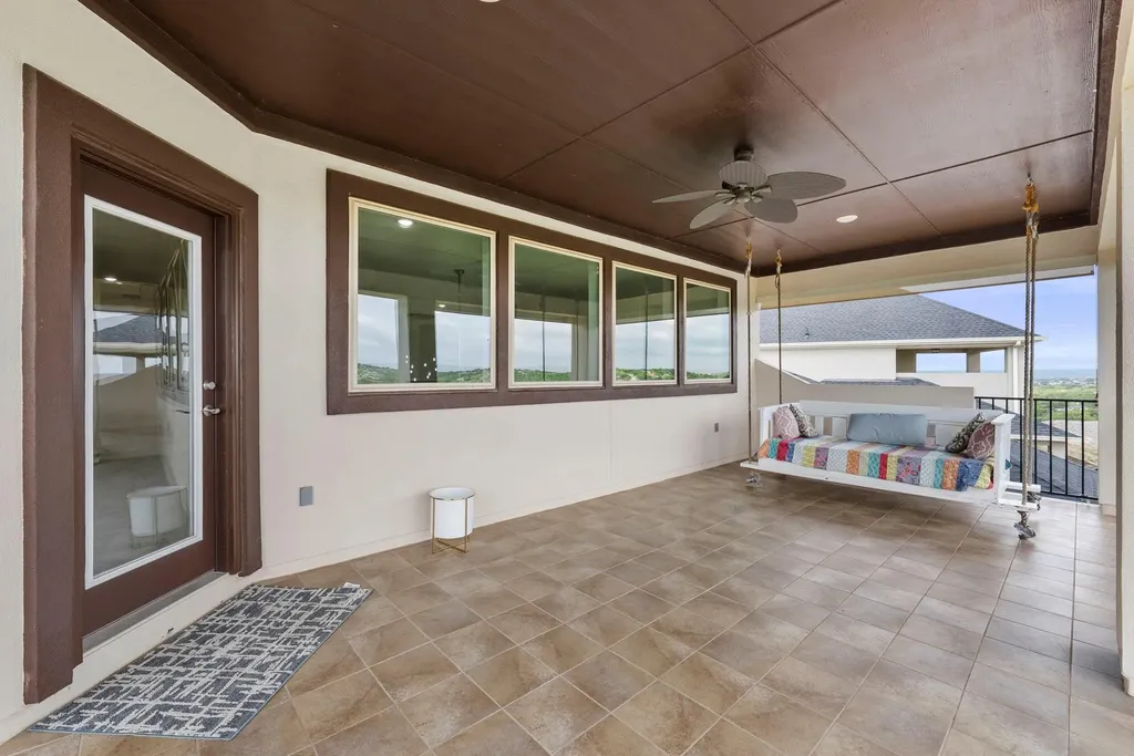 2504 Long Lasso Pass Leander TX 78641