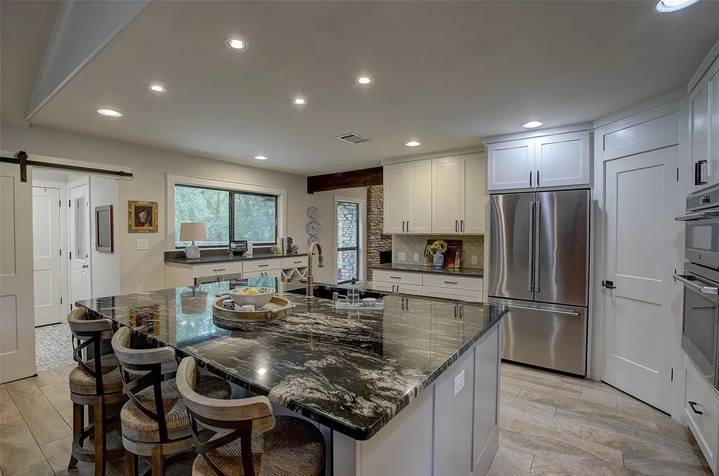 205 E Esparada Drive Georgetown TX 78628