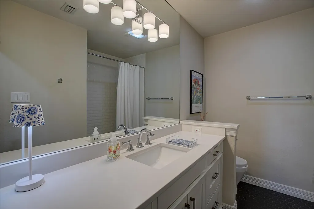 205 E Esparada Drive Georgetown TX 78628