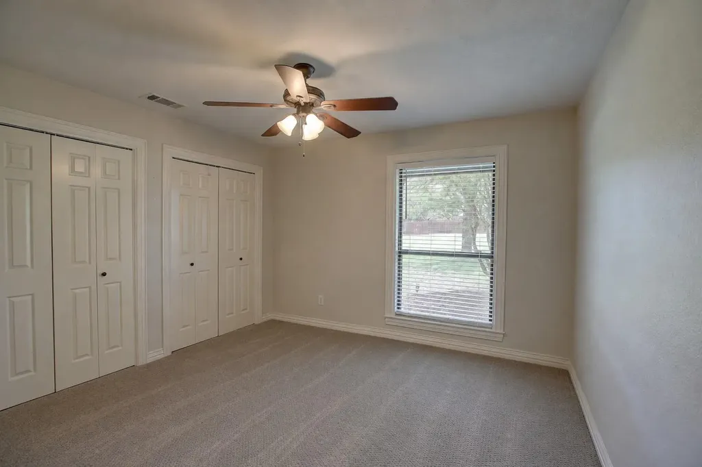 205 E Esparada Drive Georgetown TX 78628
