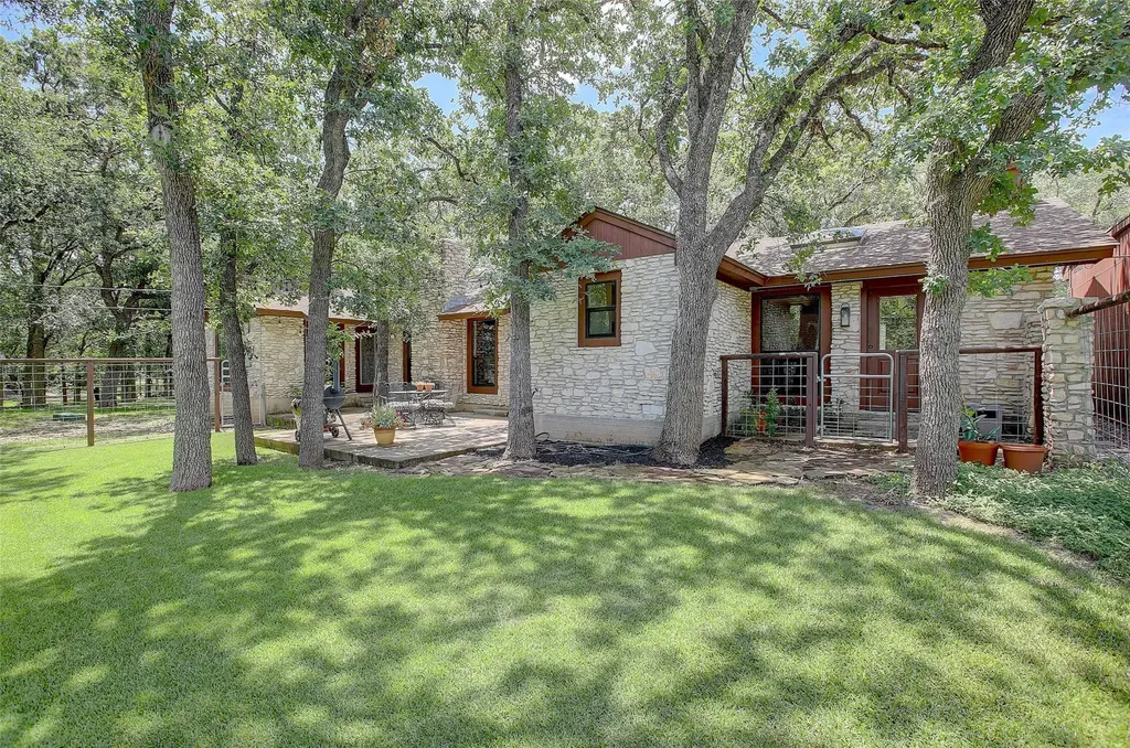 205 E Esparada Drive Georgetown TX 78628