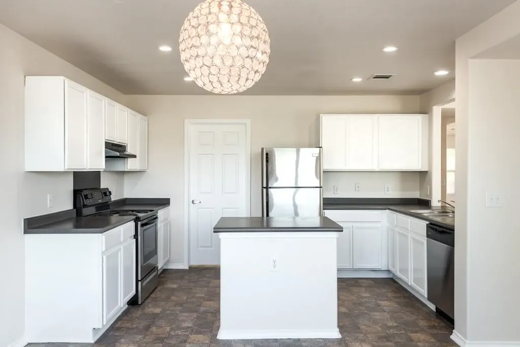 4618 Lyra Circle Austin TX 78744