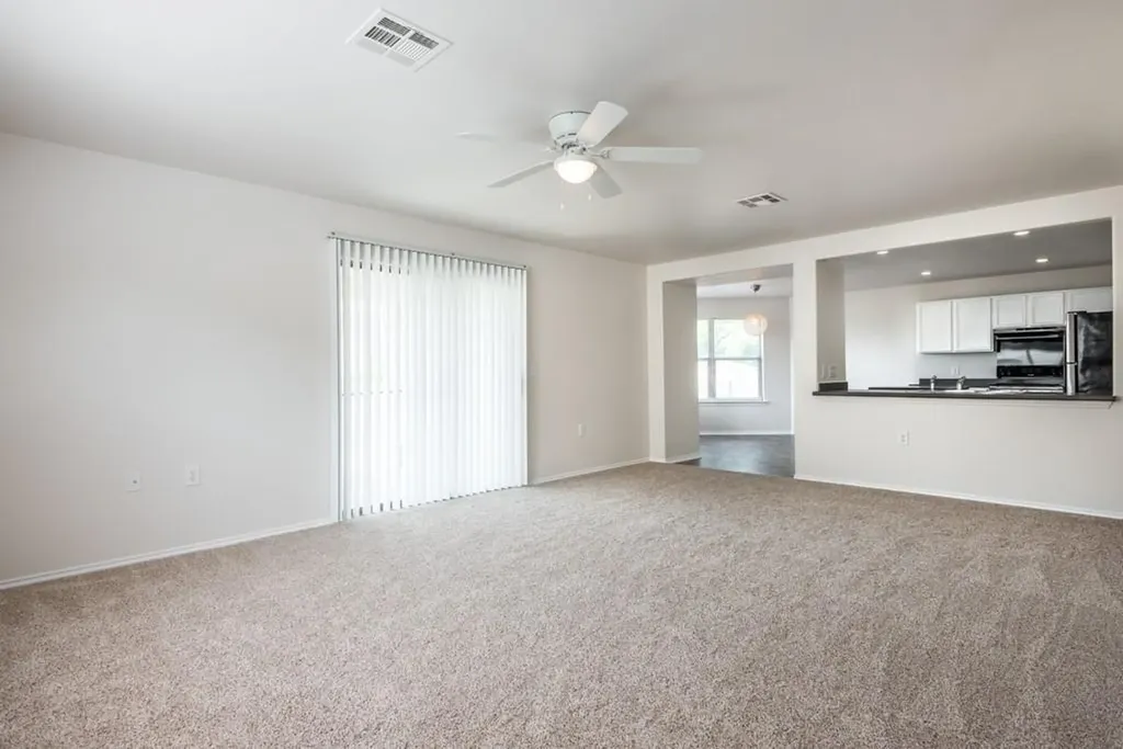 4618 Lyra Circle Austin TX 78744