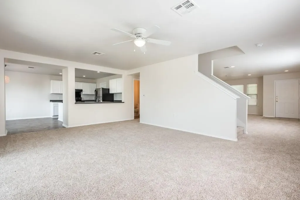 4618 Lyra Circle Austin TX 78744