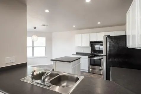 4618 Lyra Circle Austin TX 78744
