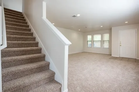 4618 Lyra Circle Austin TX 78744