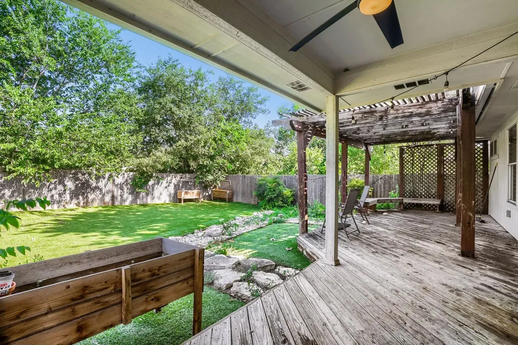 15331 Sweet Caddies Drive Pflugerville TX 78660