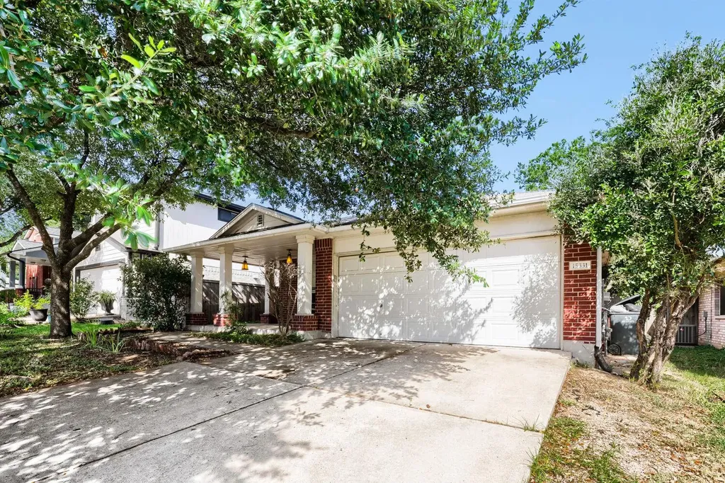 15331 Sweet Caddies Drive Pflugerville TX 78660