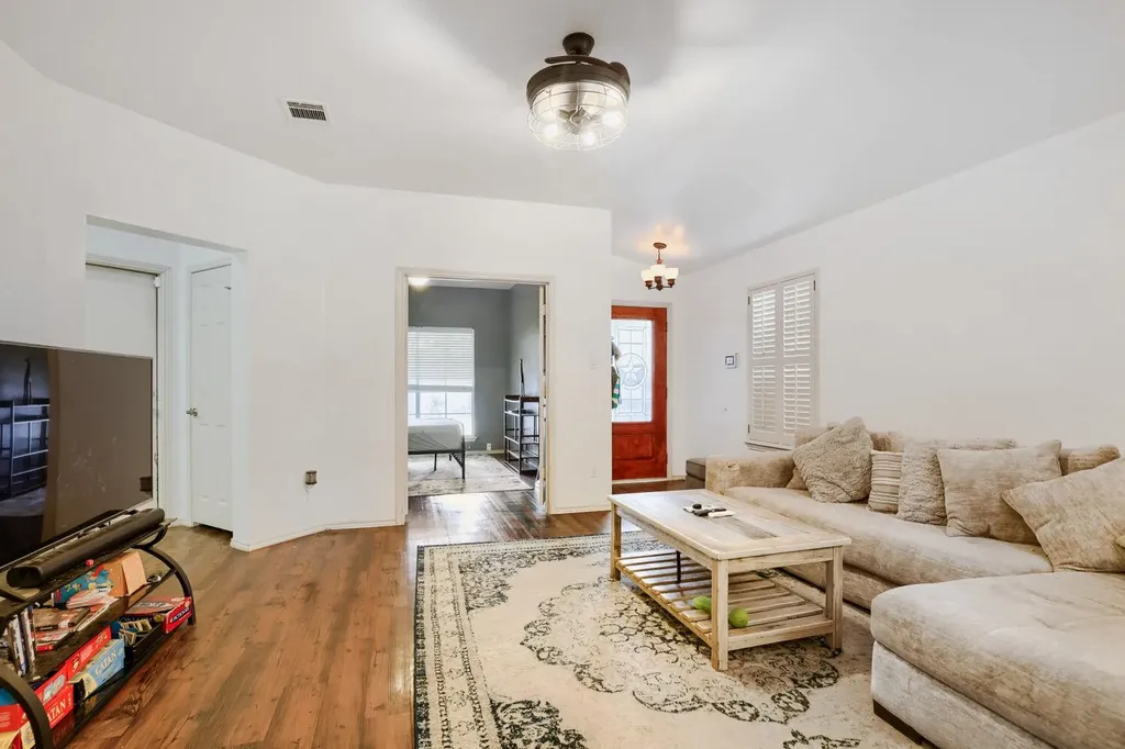 15331 Sweet Caddies Drive Pflugerville TX 78660