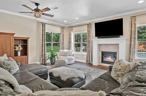 4950 Lago Vista Drive Belton TX 76513