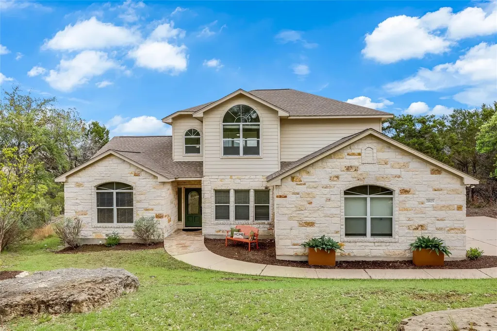 21825 Surrey Lane Lago Vista TX 78645