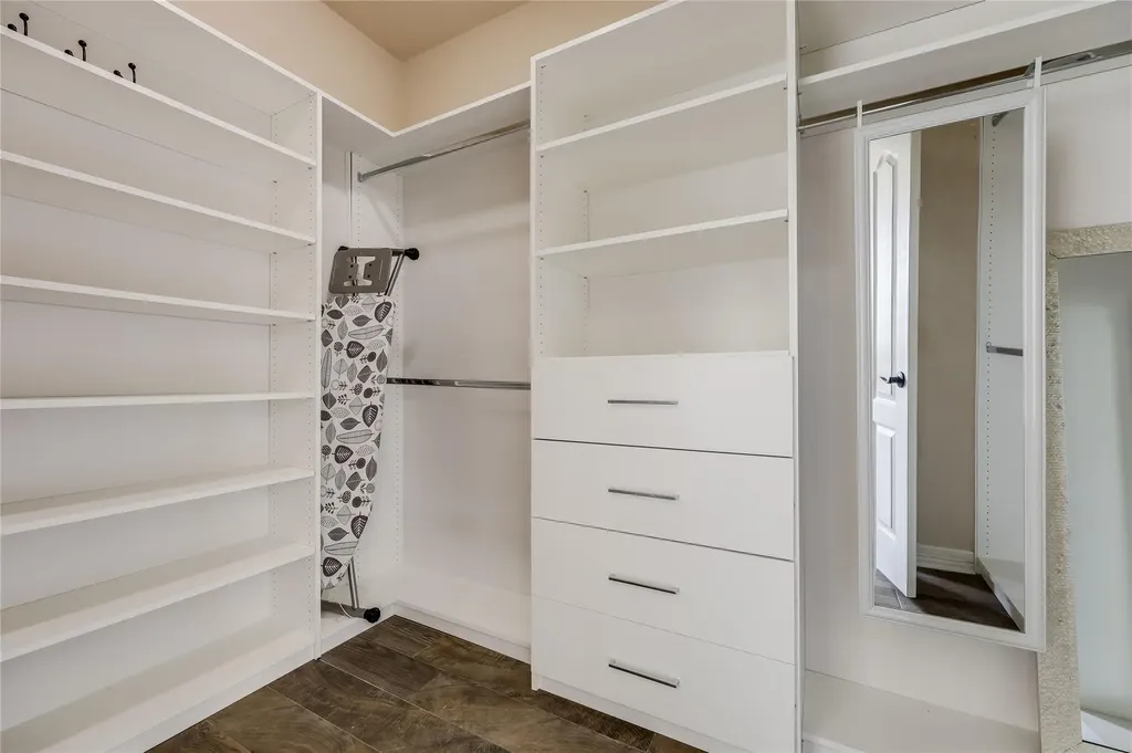 21825 Surrey Lane Lago Vista TX 78645
