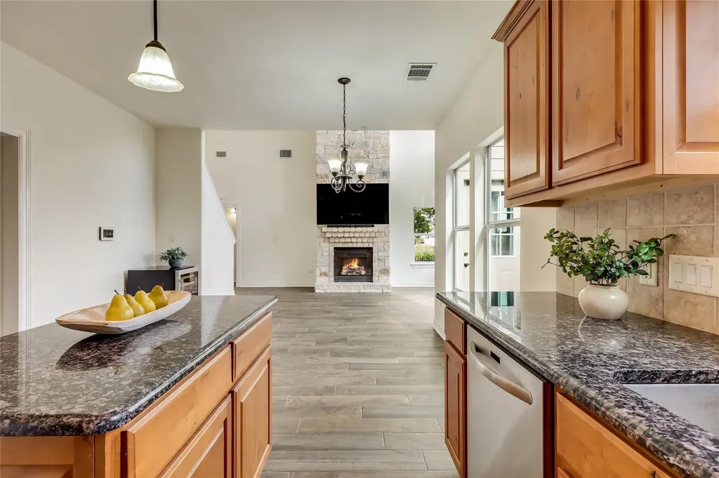 21825 Surrey Lane Lago Vista TX 78645