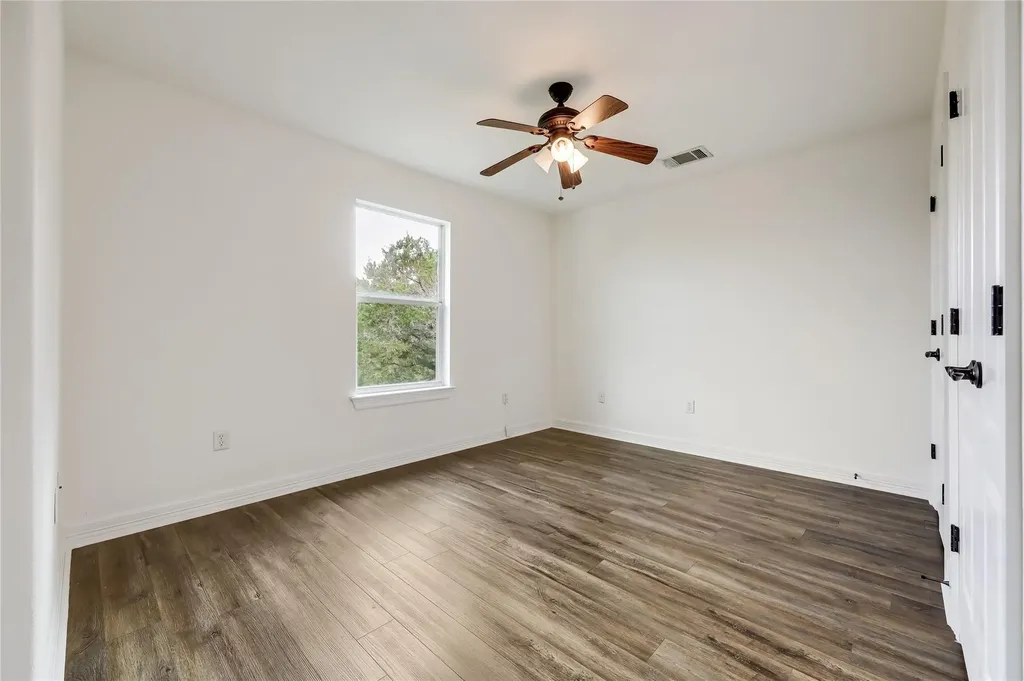 21825 Surrey Lane Lago Vista TX 78645