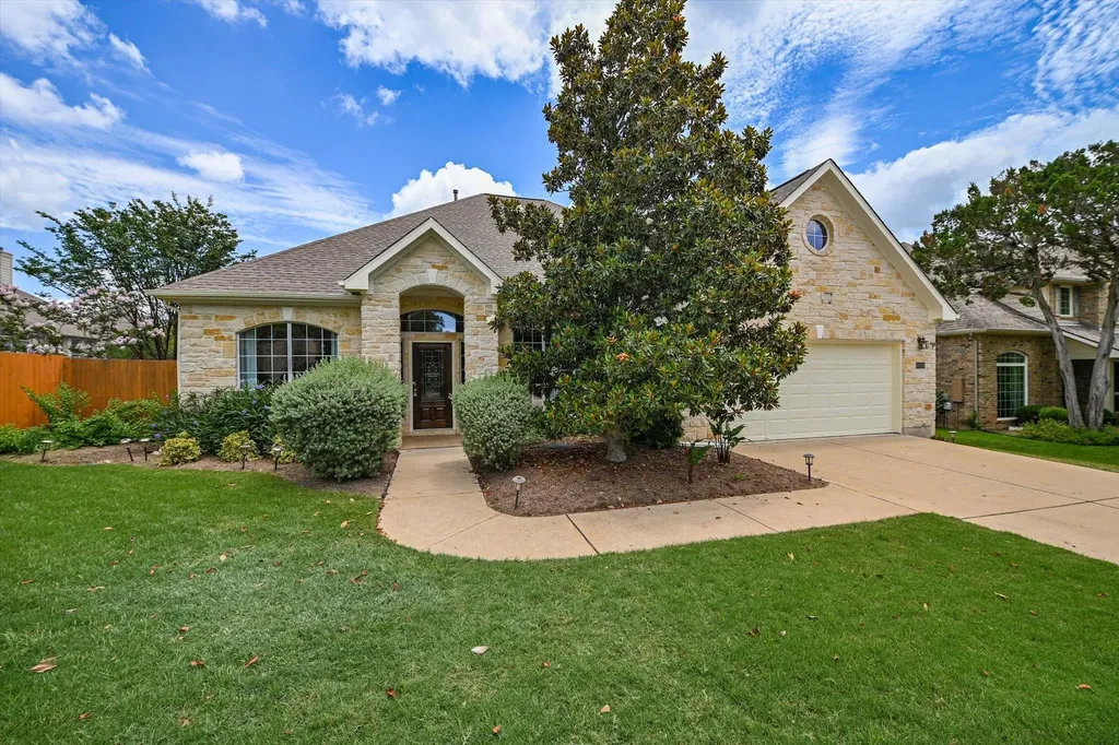 221 Abbey Drive Austin TX 78737