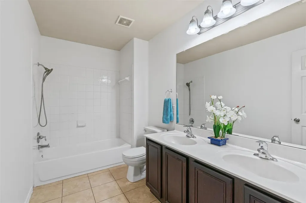 13513 Oystercatcher Drive Austin TX 78729