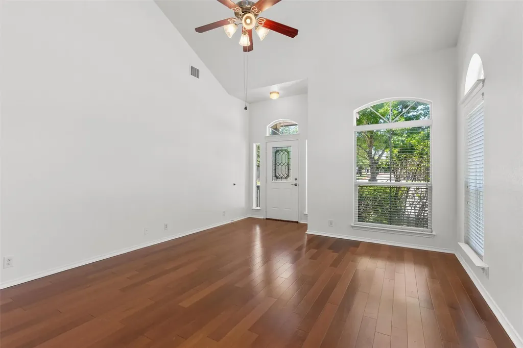 13513 Oystercatcher Drive Austin TX 78729