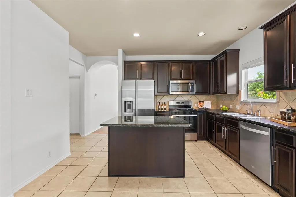 13513 Oystercatcher Drive Austin TX 78729