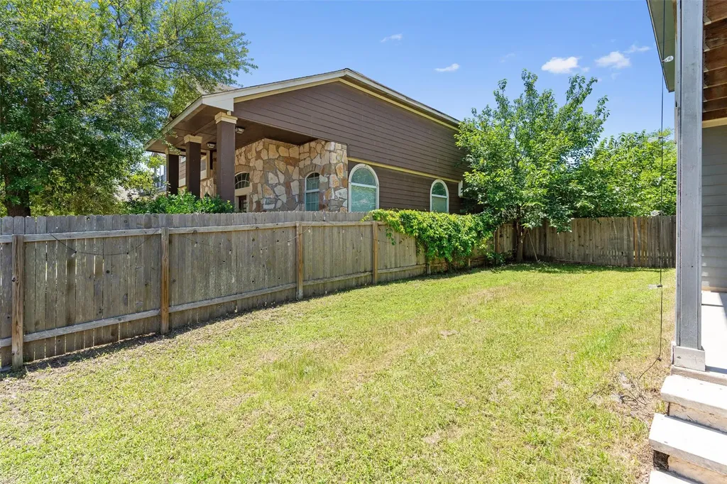 13513 Oystercatcher Drive Austin TX 78729