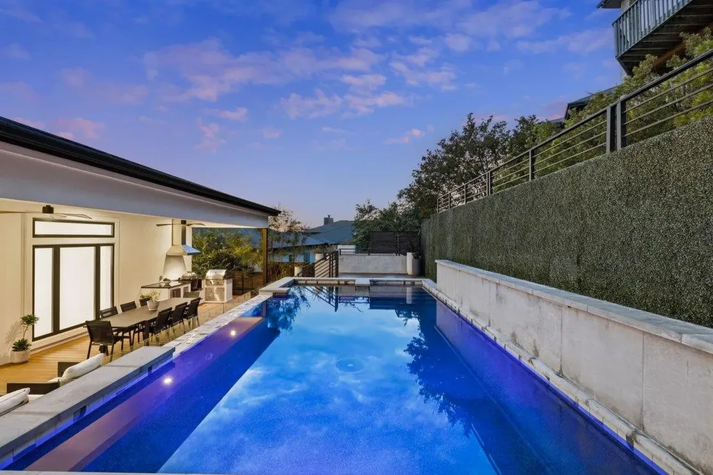 5819 Westslope Drive Austin TX 78731