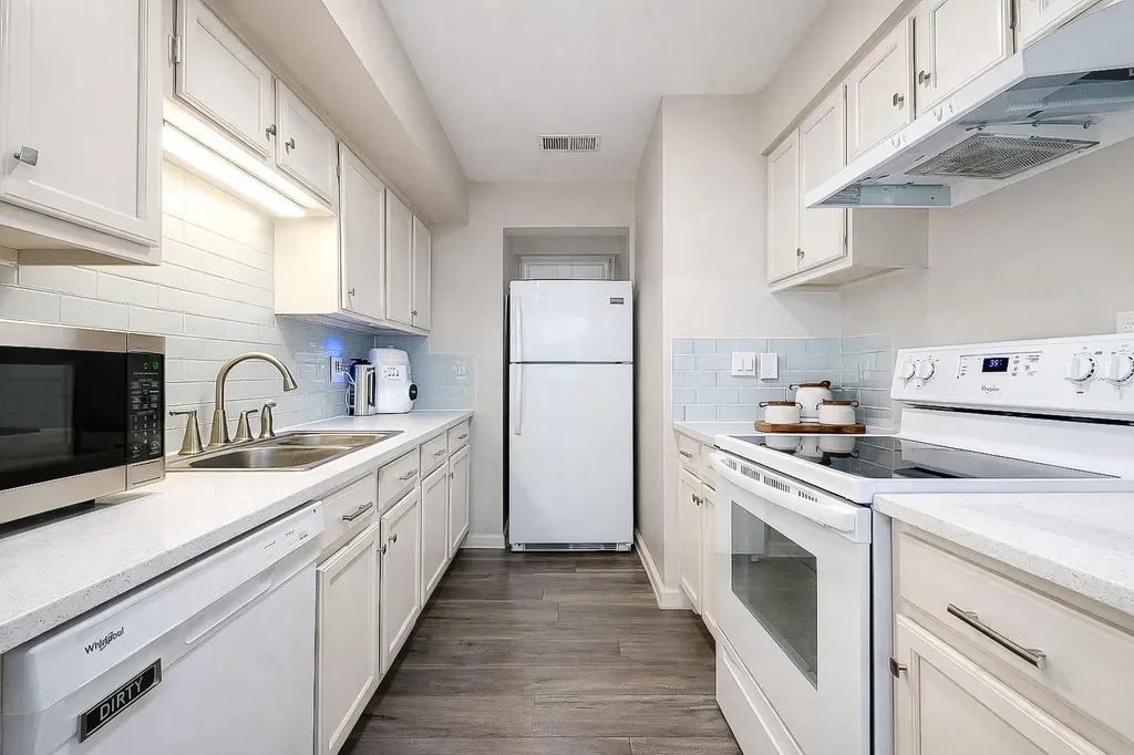4159 Steck Avenue Austin TX 78759