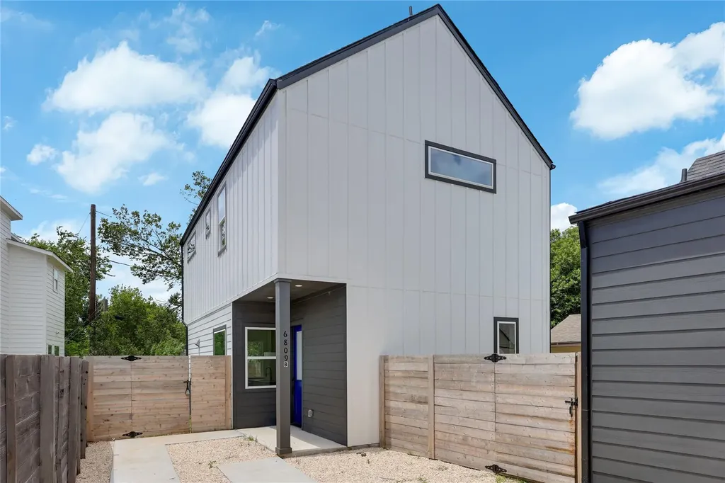 6809 Porter Street Austin TX 78741