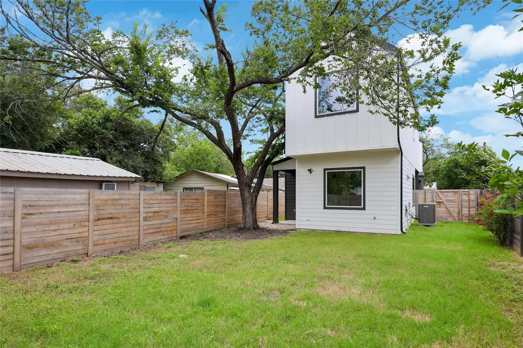 6809 Porter Street Austin TX 78741
