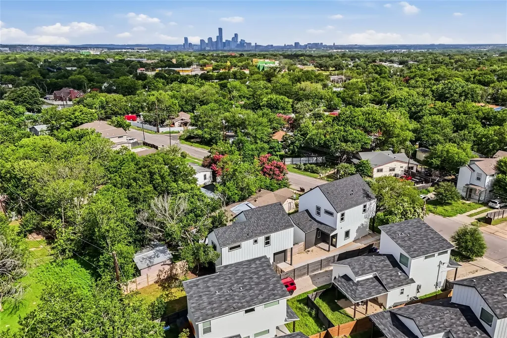 6809 Porter Street Austin TX 78741