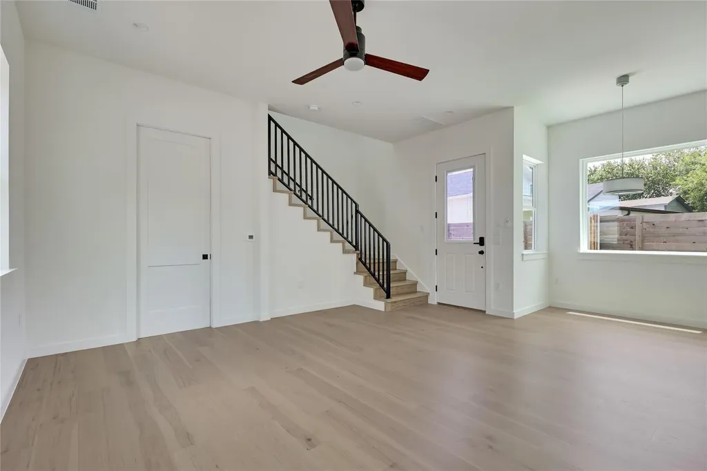 6809 Porter Street Austin TX 78741