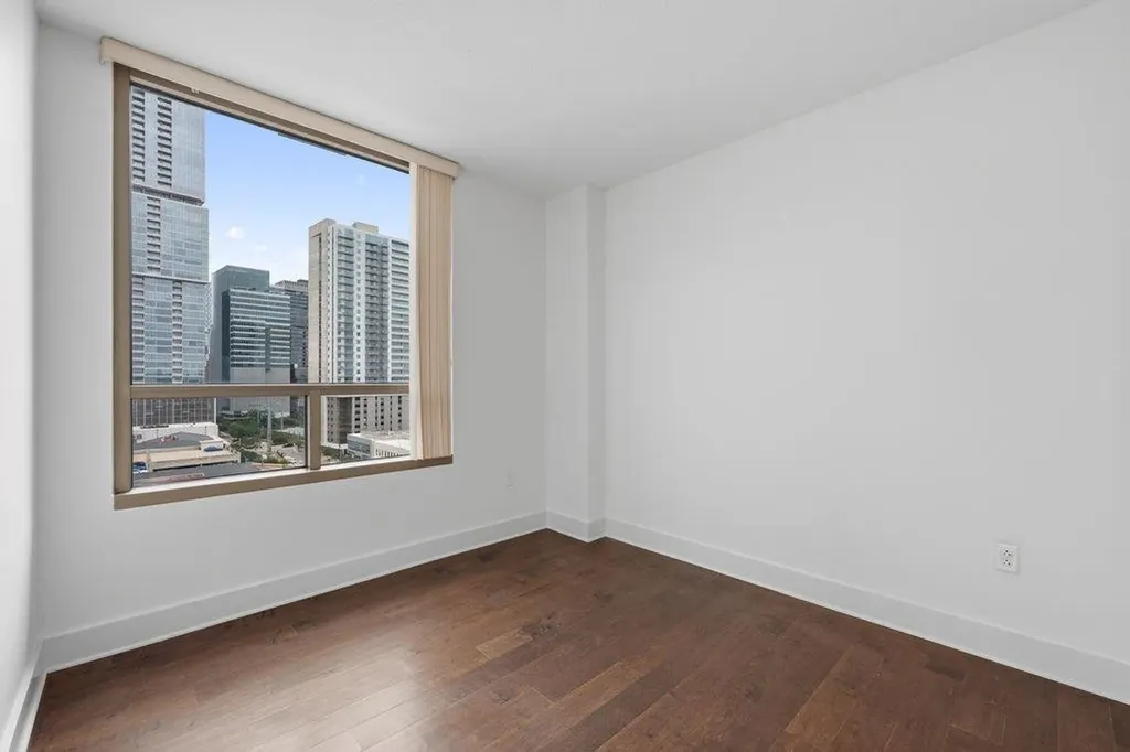 300 Bowie Street Austin TX 78703